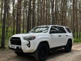 Toyota 4Runner 2021 года за 24 900 000 тг. в Петропавловск – фото 2