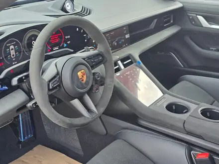 Porsche Taycan Turbo GT 2025 года за 128 800 000 тг. в Алматы – фото 6