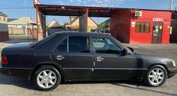 Mercedes-Benz E 200 1991 годаүшін1 350 000 тг. в Кентау – фото 4