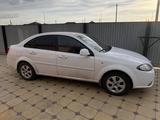 Daewoo Gentra 2014 года за 2 700 000 тг. в Атырау – фото 2
