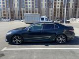 Toyota Camry 2019 годаүшін10 300 000 тг. в Караганда – фото 2