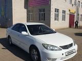 Toyota Camry 2004 года за 4 200 000 тг. в Актобе
