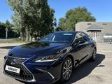 Lexus ES 300h 2020 года за 16 000 000 тг. в Алматы – фото 2