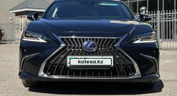 Lexus ES 300h 2020 года за 16 000 000 тг. в Алматы – фото 4