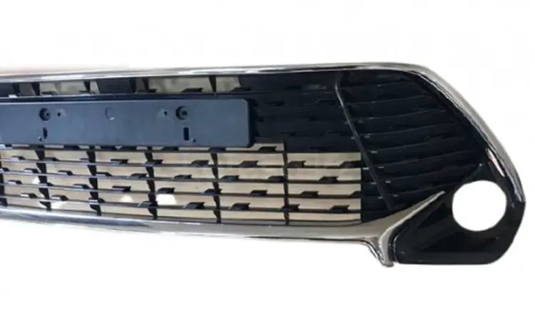 ХРОМ В РЕШЕТКУ БАМПЕРА(НИЖНЯЯ-ЭКСКЛЮЗИВ)15-17CAMRY 50- (12-17) за 12 000 тг. в Алматы