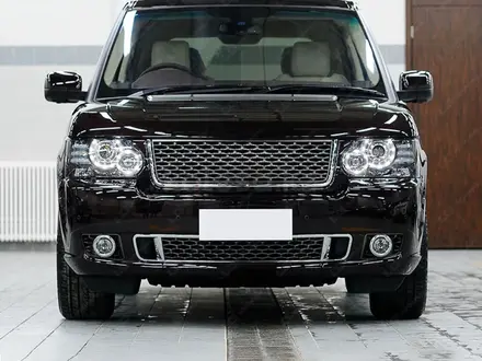 Рестайл пакет Autobiography для Range Rover Vogue (2005-2012) за 800 000 тг. в Караганда – фото 2