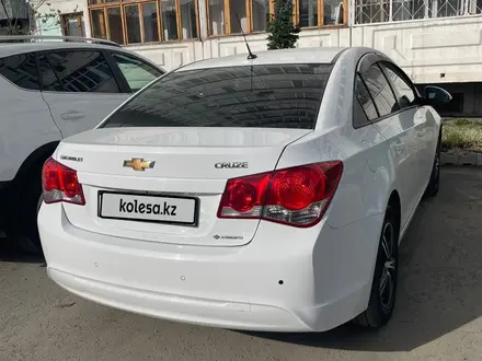 Chevrolet Cruze 2014 года за 5 200 000 тг. в Усть-Каменогорск – фото 3