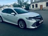 Toyota Camry 2019 года за 13 800 000 тг. в Туркестан – фото 3