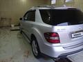 Mercedes-Benz ML 350 2005 года за 4 500 000 тг. в Уральск – фото 4