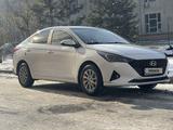 Hyundai Accent 2021 годаfor8 000 000 тг. в Алматы – фото 3