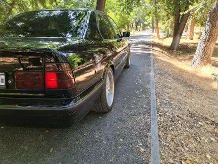 BMW 540 1995 года за 8 000 000 тг. в Алматы – фото 3