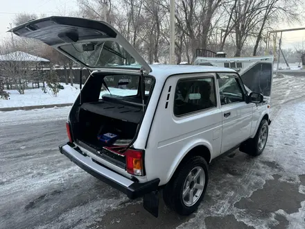 ВАЗ (Lada) Lada 2121 2017 года за 4 780 000 тг. в Алматы – фото 72