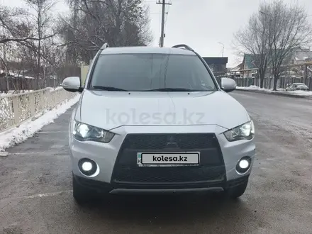 Mitsubishi Outlander 2011 года за 6 000 000 тг. в Алматы