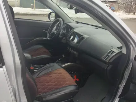 Mitsubishi Outlander 2011 года за 6 000 000 тг. в Алматы – фото 4