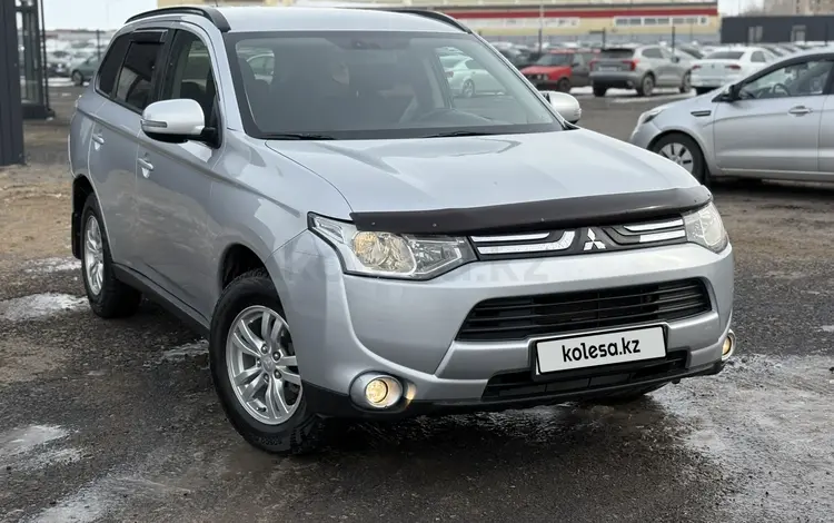 Mitsubishi Outlander 2013 года за 7 200 000 тг. в Астана