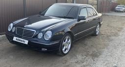 Mercedes-Benz E 240 2001 годаүшін4 700 000 тг. в Атырау – фото 4