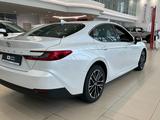 Toyota Camry Prestige 2025 года за 22 690 000 тг. в Астана – фото 5