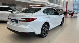 Toyota Camry Prestige 2025 года за 22 690 000 тг. в Астана – фото 5