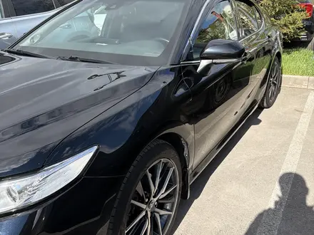 Toyota Camry 2021 года за 16 900 000 тг. в Астана – фото 8