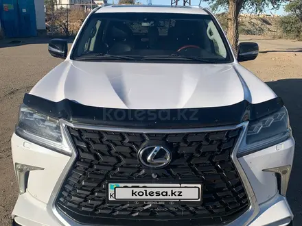 Lexus LX 570 2015 года за 40 000 000 тг. в Алматы