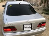 Mercedes-Benz E 320 2001 годаfor4 800 000 тг. в Актау – фото 3