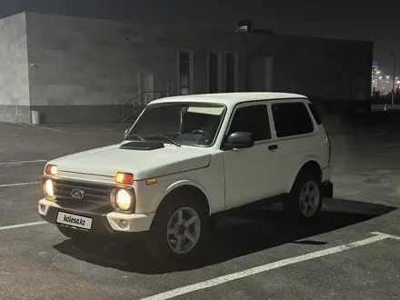 ВАЗ (Lada) Lada 2121 2019 года за 4 200 000 тг. в Шымкент – фото 2