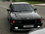 BMW 520 1994 года за 2 700 000 тг. в Шымкент – фото 2