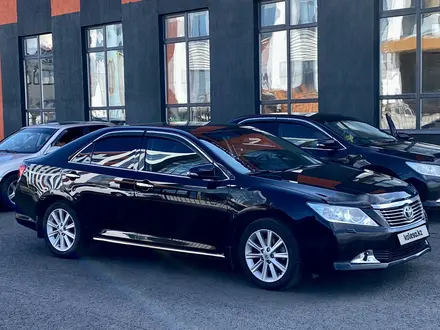 Toyota Camry 2013 года за 9 900 000 тг. в Астана