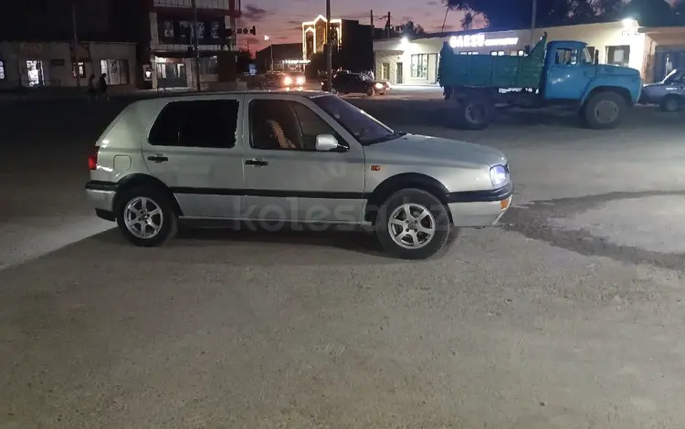 Volkswagen Golf 1993 годаүшін1 600 000 тг. в Туркестан