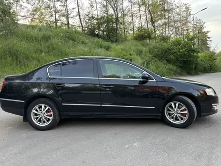 Volkswagen Passat 2010 года за 3 500 000 тг. в Алматы – фото 4