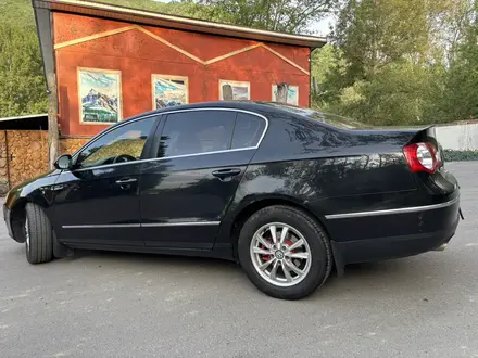 Volkswagen Passat 2010 года за 3 500 000 тг. в Алматы – фото 7