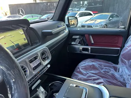 Mercedes-Benz G 63 AMG 4MATIC 2025 года за 122 000 000 тг. в Алматы – фото 5