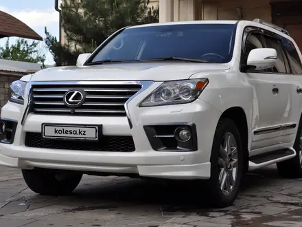 Lexus LX 570 2012 года за 23 900 000 тг. в Алматы