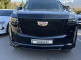 Cadillac Escalade 2022 годаfor80 000 000 тг. в Алматы – фото 2