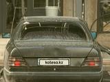 Mercedes-Benz E 220 1993 года за 1 500 000 тг. в Астана – фото 4
