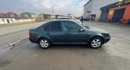 Volkswagen Jetta 2003 года за 2 150 000 тг. в Актау