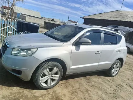 Geely Emgrand X7 2013 года за 3 500 000 тг. в Семей – фото 2