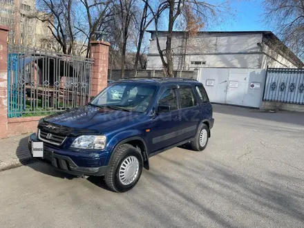 Honda CR-V 1997 года за 3 700 000 тг. в Алматы – фото 6