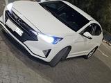 Hyundai Elantra 2020 годаүшін8 000 000 тг. в Караганда
