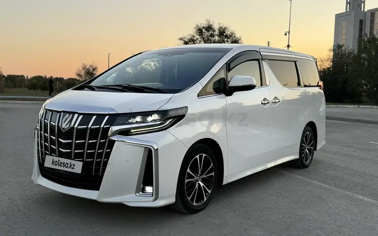 Toyota Alphard 2018 годаүшін26 500 000 тг. в Актобе