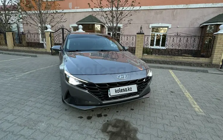 Hyundai Elantra 2023 годаүшін9 900 000 тг. в Актобе