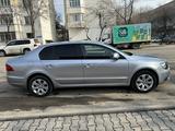 Skoda Superb 2013 года за 5 000 000 тг. в Алматы – фото 5