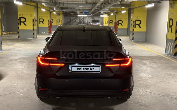 Toyota Camry — миниатюра 3