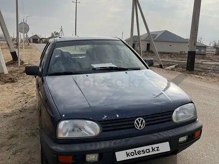 Volkswagen Golf 1993 года за 1 500 000 тг. в Атырау – фото 3