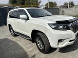 Toyota Land Cruiser Prado 2019 года за 19 350 000 тг. в Алматы – фото 3