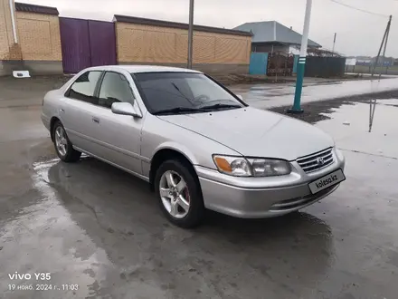 Toyota Camry 2001 года за 4 000 000 тг. в Кызылорда – фото 2