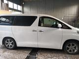 Toyota Alphard 2010 годаүшін6 800 000 тг. в Алматы – фото 3