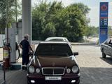 Mercedes-Benz E 230 1996 года за 2 000 000 тг. в Алматы