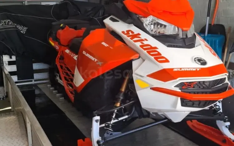BRP  Ski-Doo Summit 850 2020 года за 7 200 000 тг. в Караганда