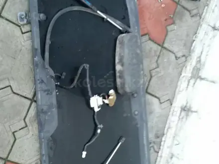 Стекло крышки багажника патфаиндер за 50 000 тг. в Алматы – фото 2